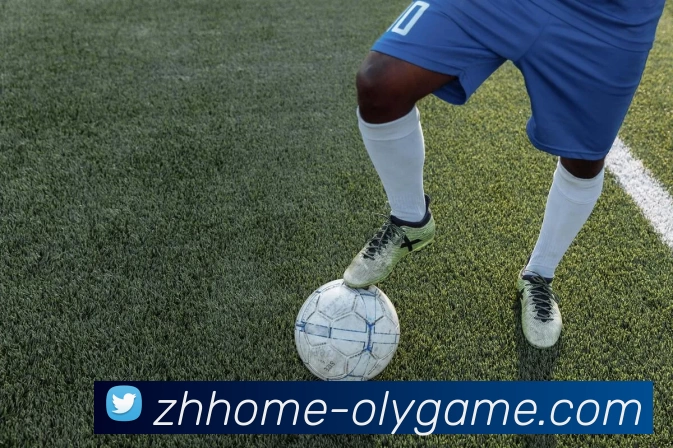 从博格巴式灵光到硬派缠斗卡里克激活梅诺红魔DNA之路曼联青训